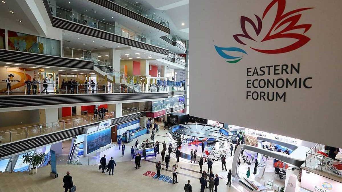 Russia resumes SPIEF and Eastern Economic Forum as pandemic weakens