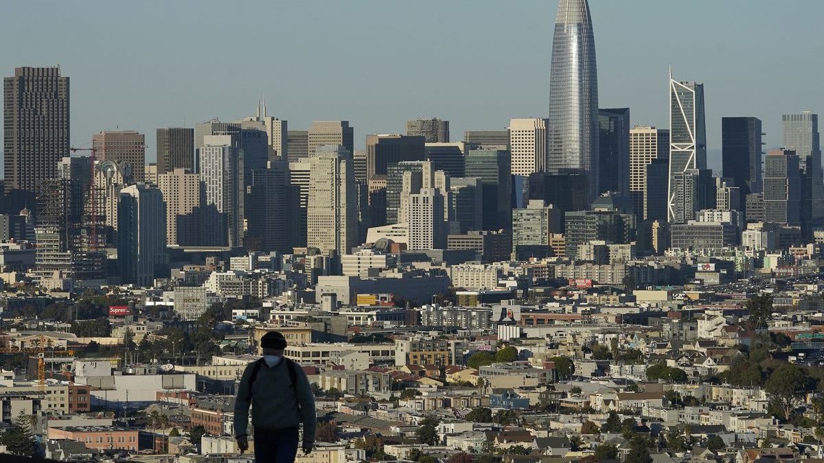 Census data shows U.S. political power continuing to shift south and west