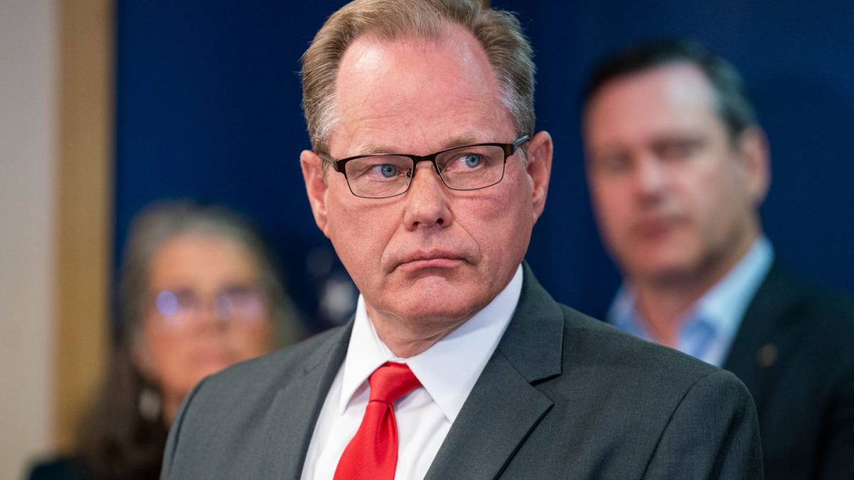 Anchorage Mayor Bronson criticizes Biden vaccine mandate