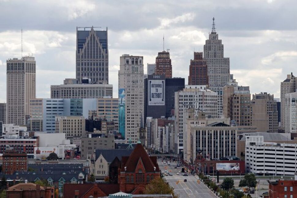 Slain Detroit Synagogue Leader Mourned at Sunday Funeral; Police Seek Motive