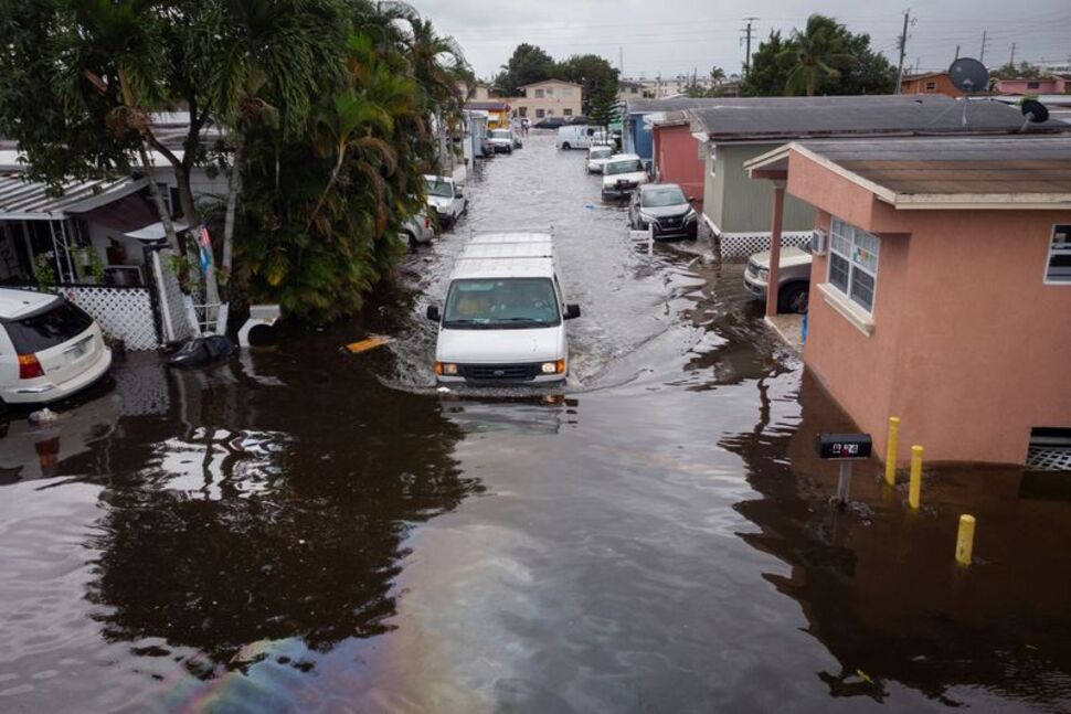 South Florida Storm Dumps More Than a Foot of Rain
