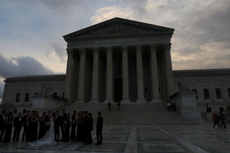 Idaho Asks US Supreme Court to Allow Near-Total Abortion Ban