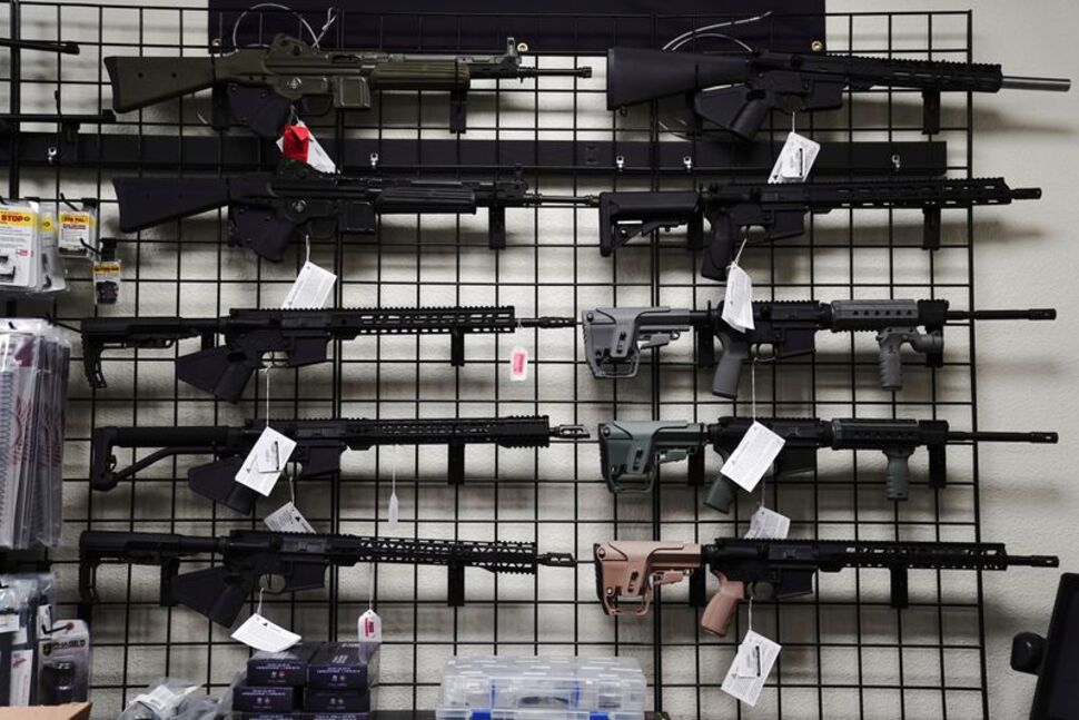 US Appeals Court Allows California to Bar Guns in Most Public Places