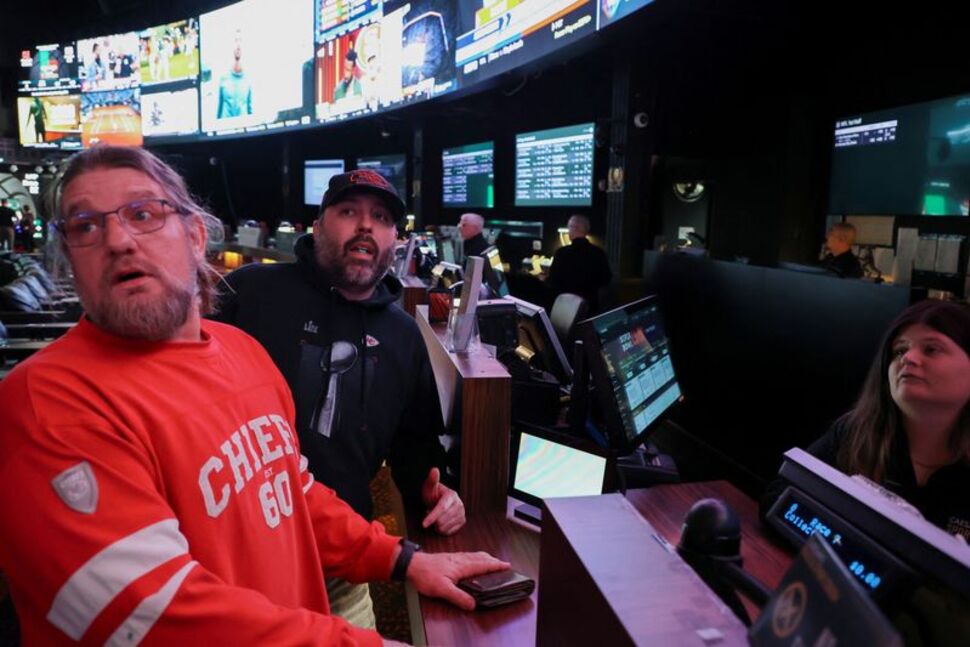 NFL-‘Records Will Be Set’: Americans Bet Big on Super Bowl 58