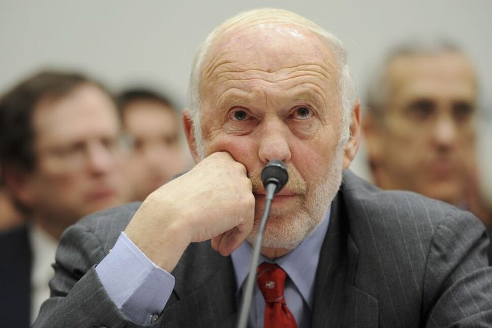 Billionaire Quant Investing Pioneer and Philanthropist James Simons Dies at 86