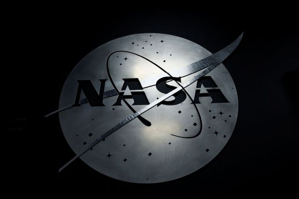 More Than 2,000 Senior Employees Expected to Depart From NASA, Politico Reports